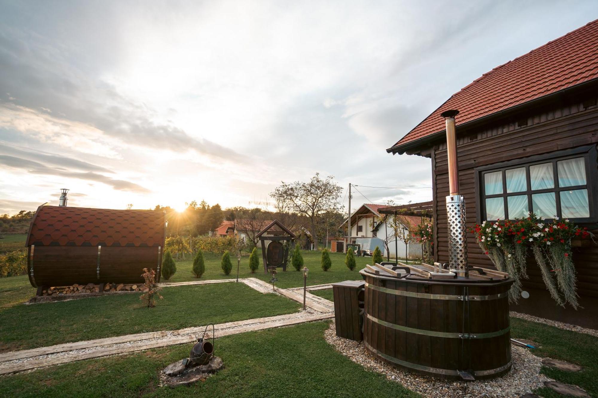 Holiday Home Hygge Nova Grabrovnik Exterior foto